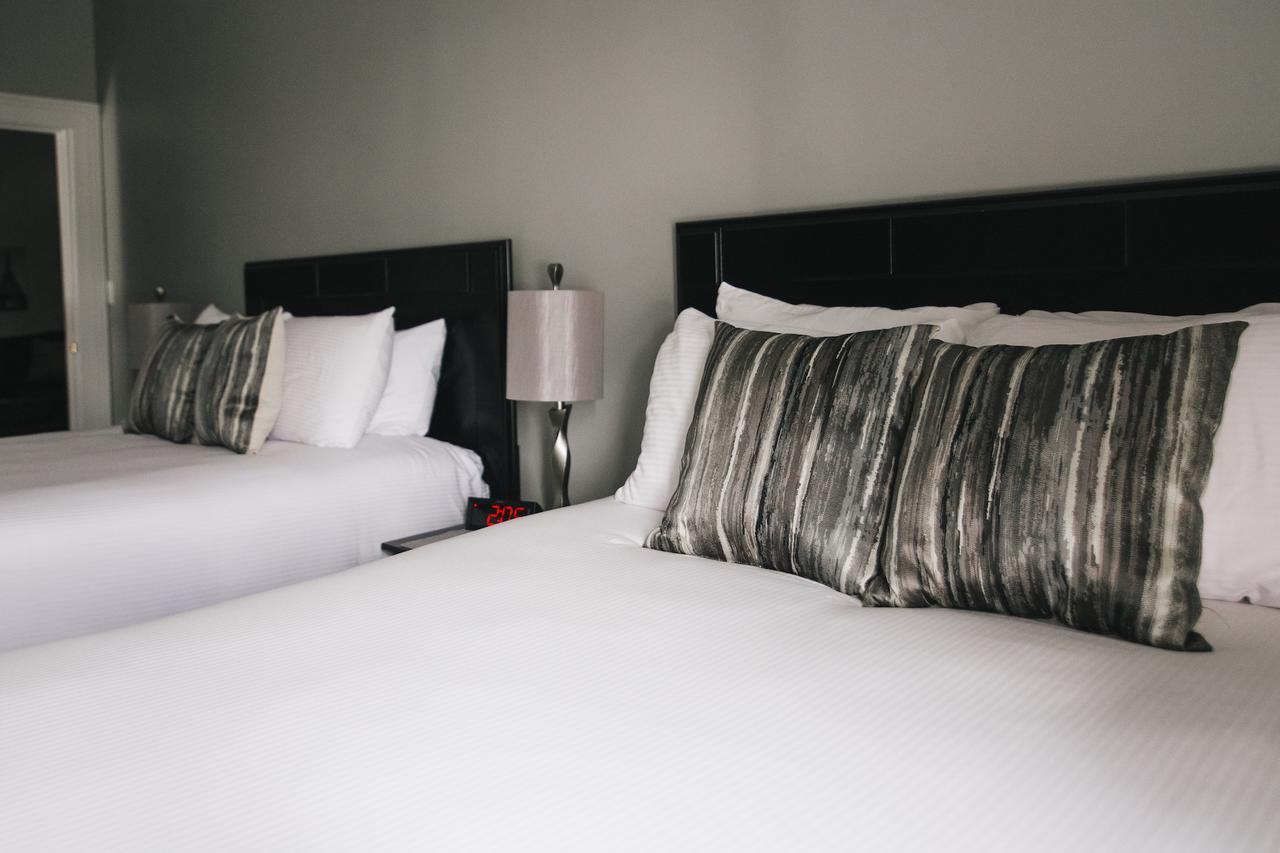 The Continental Hotel Centerville Екстер'єр фото